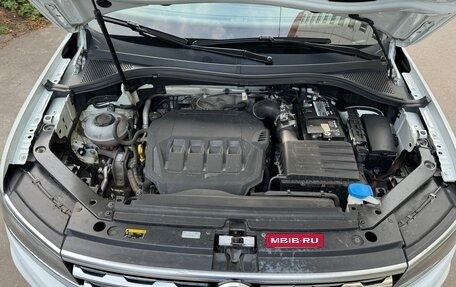 Volkswagen Tiguan II, 2020 год, 2 300 000 рублей, 12 фотография