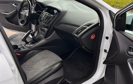Ford Focus III, 2013 год, 900 000 рублей, 13 фотография