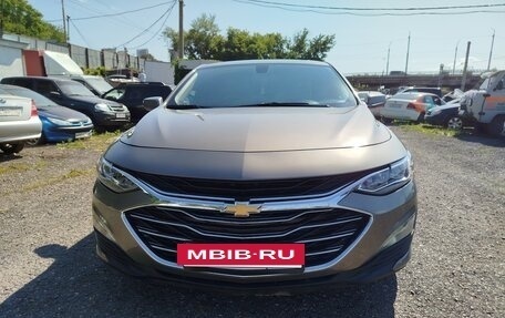 Chevrolet Malibu IX, 2019 год, 1 650 000 рублей, 2 фотография