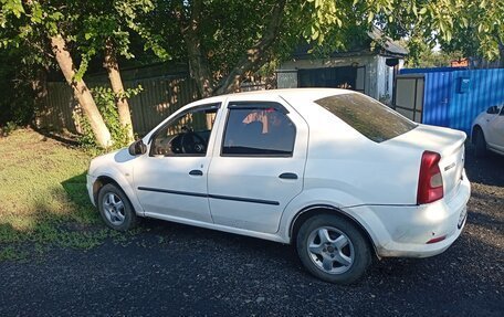Renault Logan I, 2012 год, 270 000 рублей, 2 фотография
