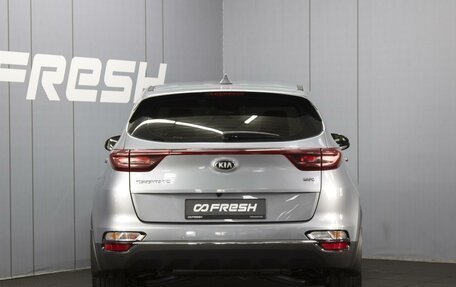 KIA Sportage IV рестайлинг, 2020 год, 2 150 000 рублей, 4 фотография
