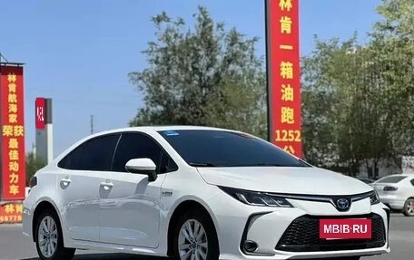 Toyota Corolla, 2022 год, 1 610 000 рублей, 2 фотография
