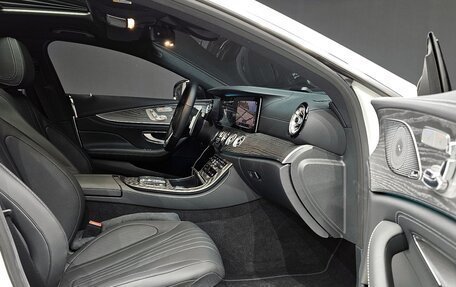 Mercedes-Benz CLS, 2021 год, 5 300 000 рублей, 12 фотография