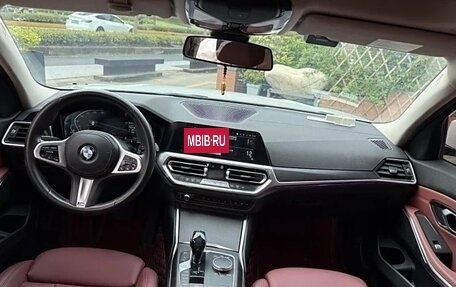 BMW 3 серия, 2020 год, 2 730 000 рублей, 15 фотография