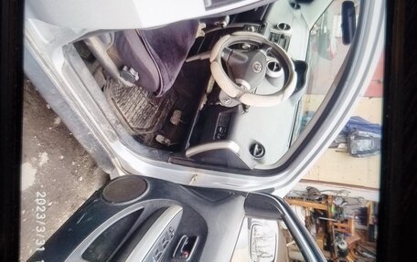 Toyota Ist II, 2002 год, 470 000 рублей, 6 фотография