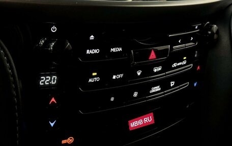 Lexus LX III, 2017 год, 5 800 000 рублей, 13 фотография