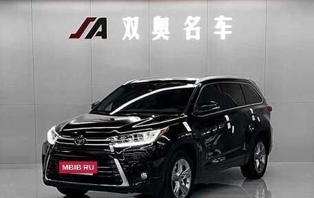 Toyota Highlander III, 2021 год, 3 040 000 рублей, 3 фотография