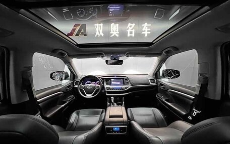 Toyota Highlander III, 2021 год, 3 040 000 рублей, 9 фотография