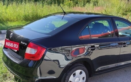 Skoda Rapid I, 2014 год, 920 000 рублей, 5 фотография
