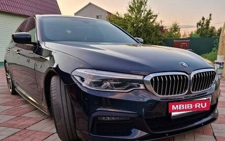 BMW 5 серия, 2019 год, 4 350 000 рублей, 3 фотография