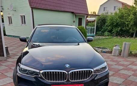 BMW 5 серия, 2019 год, 4 350 000 рублей, 2 фотография