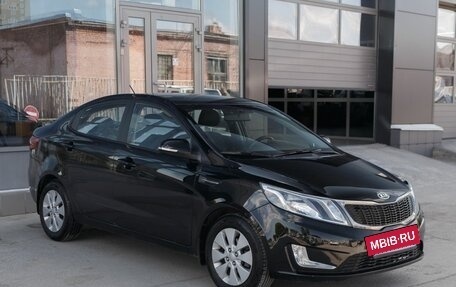 KIA Rio III рестайлинг, 2012 год, 1 100 000 рублей, 3 фотография