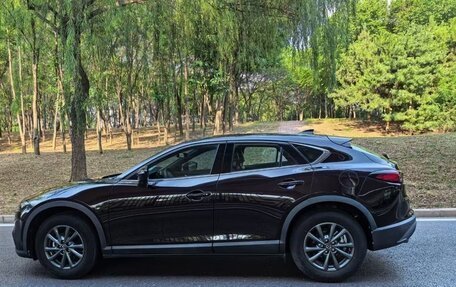 Mazda CX-4, 2021 год, 1 700 000 рублей, 3 фотография