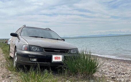 Toyota Caldina, 1993 год, 400 000 рублей, 2 фотография