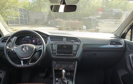Volkswagen Tiguan II, 2017 год, 1 850 000 рублей, 3 фотография
