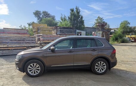 Volkswagen Tiguan II, 2017 год, 1 850 000 рублей, 2 фотография