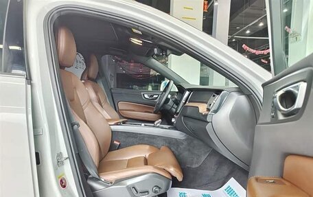 Volvo XC60 II, 2022 год, 2 499 777 рублей, 12 фотография