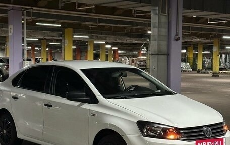 Volkswagen Polo VI (EU Market), 2018 год, 850 000 рублей, 3 фотография