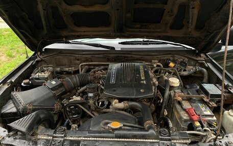Mitsubishi Montero Sport, 2001 год, 650 000 рублей, 9 фотография
