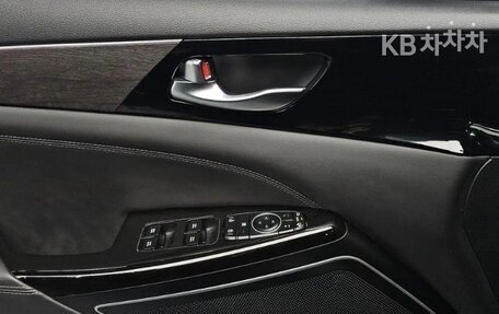 KIA K7, 2021 год, 2 259 000 рублей, 16 фотография