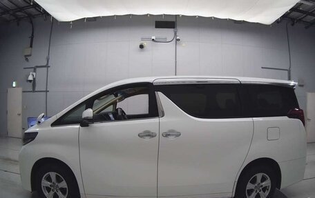 Toyota Alphard III, 2022 год, 1 990 000 рублей, 3 фотография