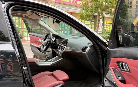 BMW 3 серия, 2022 год, 2 980 690 рублей, 9 фотография