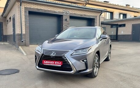 Lexus RX IV рестайлинг, 2016 год, 4 300 000 рублей, 2 фотография