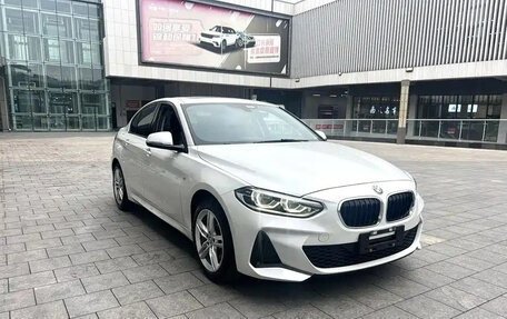 BMW 1 серия, 2020 год, 1 400 000 рублей, 3 фотография