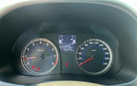 Hyundai Solaris II рестайлинг, 2016 год, 870 000 рублей, 10 фотография