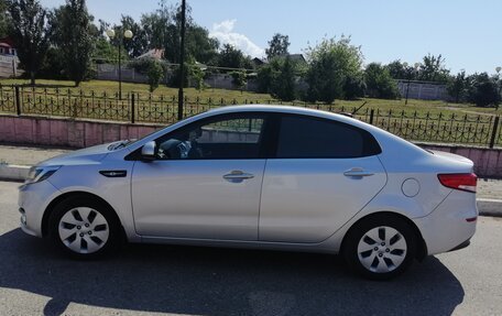 KIA Rio III рестайлинг, 2017 год, 1 050 000 рублей, 4 фотография