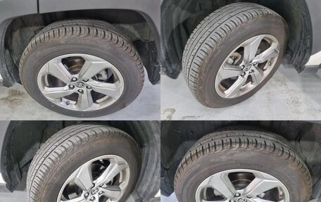 Toyota RAV4, 2021 год, 2 530 000 рублей, 11 фотография