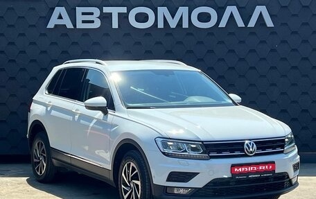 Volkswagen Tiguan II, 2018 год, 2 530 000 рублей, 1 фотография