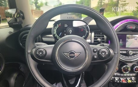 MINI Hatch, 2021 год, 2 059 000 рублей, 10 фотография