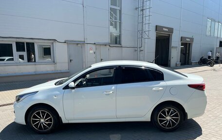 KIA Rio IV, 2018 год, 1 340 000 рублей, 7 фотография