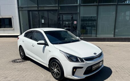 KIA Rio IV, 2018 год, 1 340 000 рублей, 2 фотография