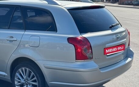 Toyota Avensis III рестайлинг, 2008 год, 940 000 рублей, 4 фотография