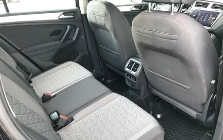 Volkswagen Tiguan II, 2021 год, 3 390 000 рублей, 8 фотография