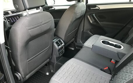 Volkswagen Tiguan II, 2021 год, 3 390 000 рублей, 9 фотография