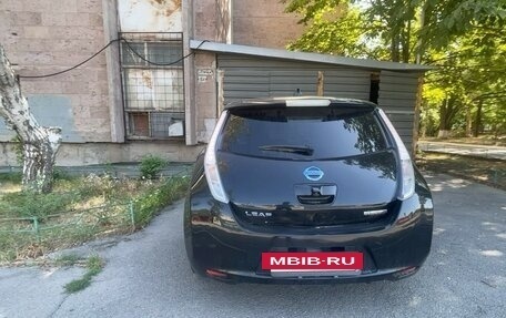 Nissan Leaf I, 2012 год, 670 000 рублей, 8 фотография
