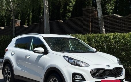 KIA Sportage IV рестайлинг, 2019 год, 2 290 000 рублей, 2 фотография