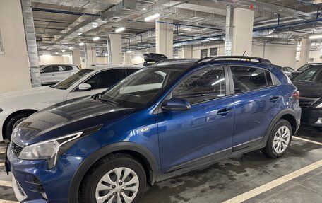 KIA Rio IV, 2021 год, 1 900 000 рублей, 2 фотография