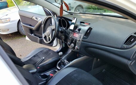 KIA Cerato III, 2011 год, 850 000 рублей, 16 фотография