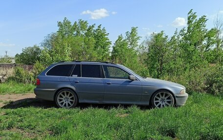 BMW 5 серия, 2001 год, 800 000 рублей, 2 фотография