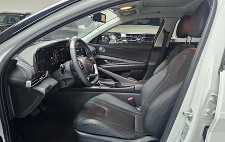 Hyundai Elantra, 2022 год, 1 511 777 рублей, 9 фотография