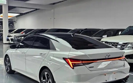 Hyundai Elantra, 2022 год, 1 511 777 рублей, 4 фотография
