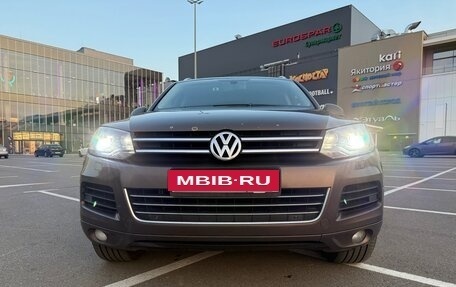 Volkswagen Touareg III, 2011 год, 1 585 000 рублей, 7 фотография