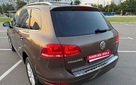Volkswagen Touareg III, 2011 год, 1 585 000 рублей, 9 фотография