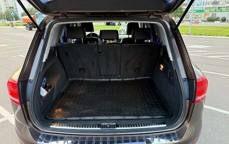 Volkswagen Touareg III, 2011 год, 1 585 000 рублей, 11 фотография