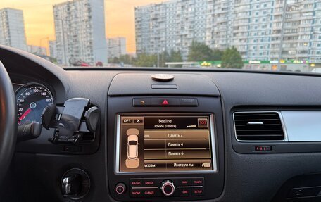 Volkswagen Touareg III, 2011 год, 1 585 000 рублей, 19 фотография