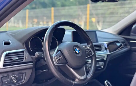 BMW 1 серия, 2020 год, 1 400 000 рублей, 4 фотография
